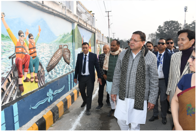 मुख्यमंत्री श्री पुष्कर सिंह धामी ने बुधवार को हल्द्वानी स्थित गौलापार स्पोर्ट्स स्टेडियम में आयोजित हो रहे 38 वें राष्ट्रीय खेलों की विभिन्न व्यवस्थाओं का निरीक्षण किया।
