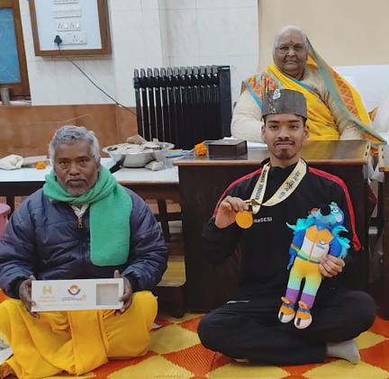 उत्तराखण्ड में 38वें राष्ट्रीय खेल ,शांतिकुंज के रोहित ने राष्ट्रीय खेल-25 में जीता स्वर्ण उत्तराखण्ड में 38वें राष्ट्रीय खेल ,शांतिकुंज के रोहित ने राष्ट्रीय खेल-25 में जीता स्वर्ण