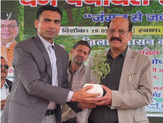 मा0 मुख्यमंत्री की प्रेरणा से वनाग्नि रोकथाम के लिए जिला प्रशासन की सार्थक पहल:मा0 वन मंत्री सुबोध उनियाल