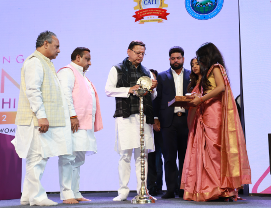 मुख्यमंत्री श्री पुष्कर सिंह धामी ने अन्तरराष्ट्रीय महिला दिवस,महिला उद्यमिता समिट 2025 में प्रतिभाग किया