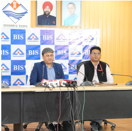 निदेशक श्री सौरभ तिवारी ने बताया कि उत्तराखंड राज्य में मुख्य सचिव की अध्यक्षता में स्टेट लेवल कमेटी की वर्तमान वित्तीय वर्ष दो बैठके आयोजित की गई।