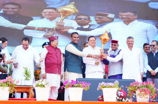 धामी सरकार ने जनसेवा और विकास का लिखा स्वर्णिम अध्याय